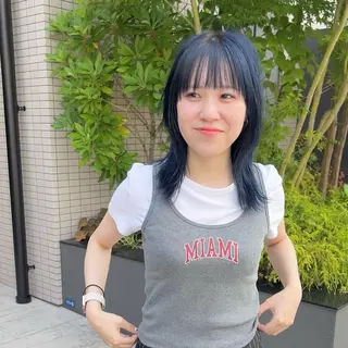 セミロング カラー クロスパーマ× 透明感カラー✂︎のヘアスタイル