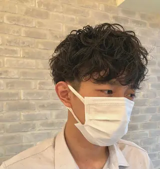 ショート パーマ メンズ 若林 良のヘアスタイル