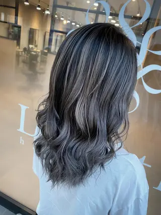 ロング カラー ヘアアレンジ Belle hair Design青野大貴のヘアスタイル