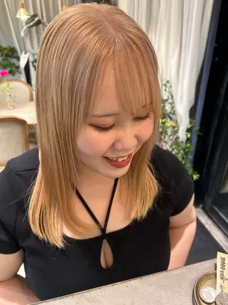 ミディアム しまだ みゆのヘアスタイル