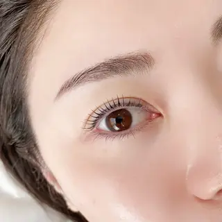 マツエク・マツパ LASHISA所属・LASHISA 目黒/白金台の眉毛・アイブロウイメージ
