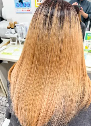 ロング ブルーム yukiのヘアスタイル