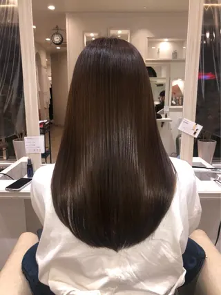 ロング 前平 友慈のヘアスタイル