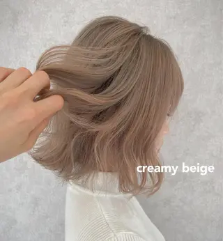 ミディアム 小田 莉加子のヘアスタイル