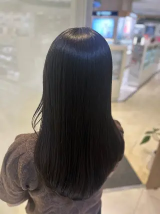 ロング 艶質改善/縮毛矯正 ササキナツミのヘアスタイル