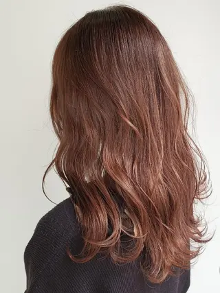 セミロング カラー 美髪⭐︎髪質改善 井上 康司のヘアスタイル