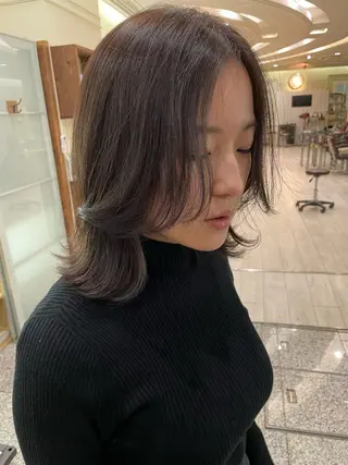 ミディアム カラー 安田 蓮のヘアスタイル