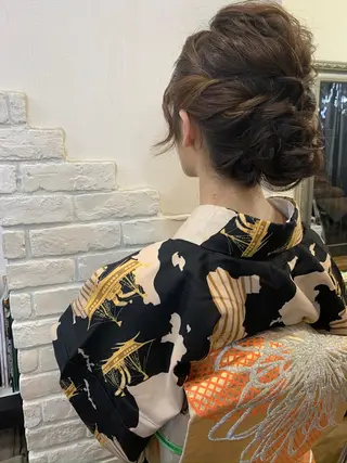 ミディアム ヘアアレンジ きむえり/髪質改善 /セット/カラーのヘアスタイル