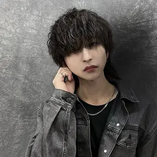 カラー パーマ メンズ RACCOON.TOKYO 渋谷店所属・メンズカット🐺 パーマ特化🔥舜のヘアスタイル