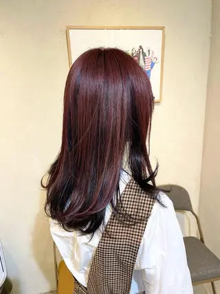 ロング カラー Rin:nel hair所属・Takanishi くすみベージュカラーのヘアスタイル