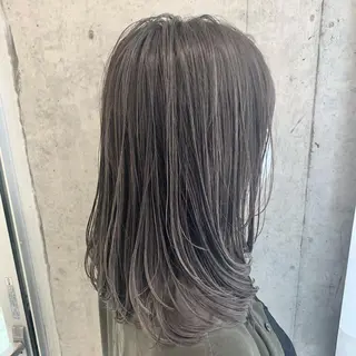 セミロング 藤森結子/韓国ヘア/ パーソナルカラー診断のヘアスタイル