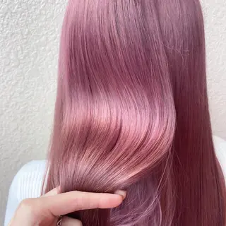 セミロング カラー KAJI MANAMIのヘアスタイル