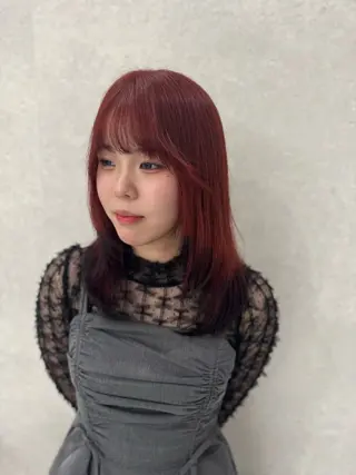 ロング カラー 透けるやわらか艶髪♡ ナチュラルストレートのヘアスタイル