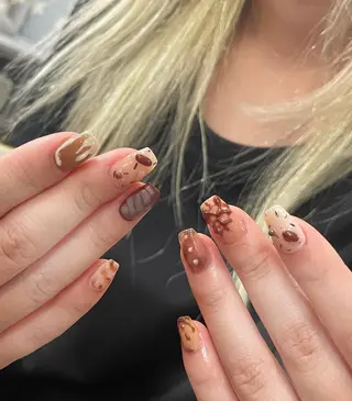 ネイル AngelChris ビューティーサロンのネイルデザイン