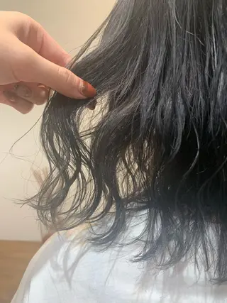 ミディアム カラー ハイトーン/レイヤー 💜Akaneのヘアスタイル