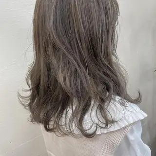 セミロング 戸丸 絵夢のヘアスタイル