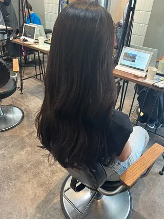 ロング 東 希良里のヘアスタイル