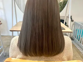セミロング カラー Time is mummy所属・南雲 美紀のヘアスタイル