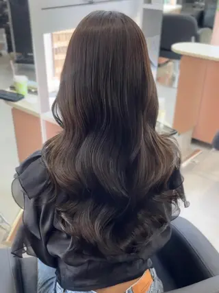 ロング 岸田 悠佑のヘアスタイル