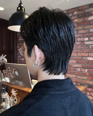 ショート Vicky オリーブ メンズカジュアルのヘアスタイル