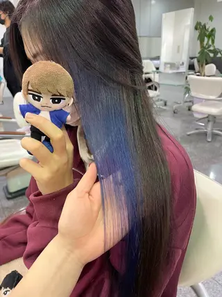 ロング カラー ハイトーン/ブリーチ 🤍足立里湖のヘアスタイル