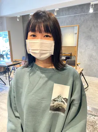 ミディアム カラー ZOA classic hair所属・東 みのりのヘアスタイル