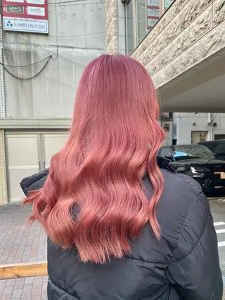 ロング カラー Welring hair salon所属・Runa/大人 かわいいハイトーンのヘアスタイル