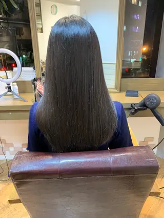 ロング ✨️美髪矯正×似合わ せ艶カラー✨藤田透のヘアスタイル