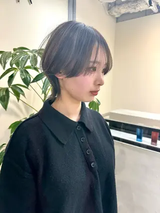 ショート レイヤー×縮毛矯正 深見 拓のヘアスタイル