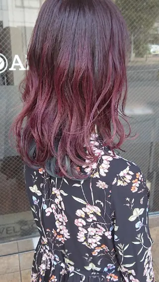 ミディアム カラー 美髪 カラーリストのヘアスタイル