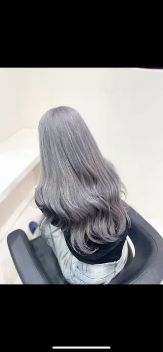 ロング 🎀淡めモテカラー WAKANA🎀のヘアスタイル