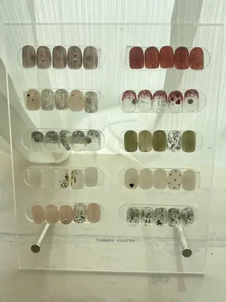 ネイル M. Tsuruokaのネイルデザイン