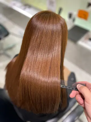 ミディアム Lee尼崎所属・Lee尼崎／縮毛矯正 土肥凌輔のヘアスタイル