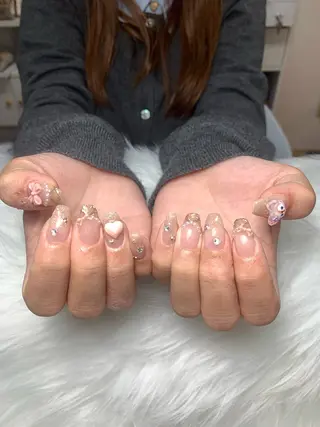 ネイル Cloudy Chan 歌舞伎町のネイルデザイン