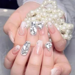 ネイル Kurieitibu 🍬Byu~tīのネイルデザイン