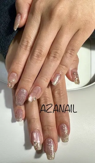 ネイル AZA NAILROOMのネイルデザイン