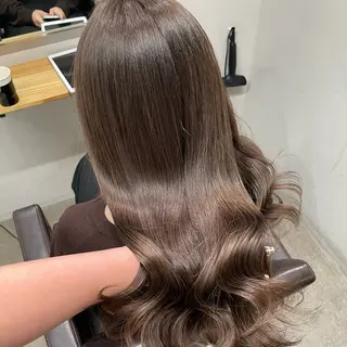 ロング カラー REINA ISHIDOのヘアスタイル