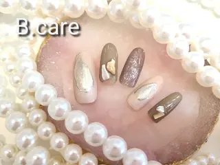 ネイル B.care自由ヶ丘所属・早坂  のネイルデザイン