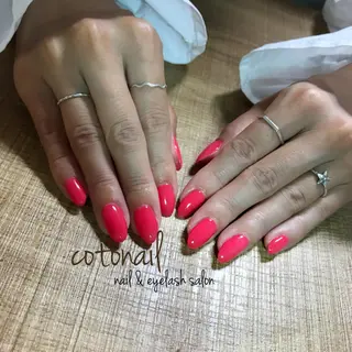 ミディアム ネイル ツメトマツゲ .のネイルデザイン