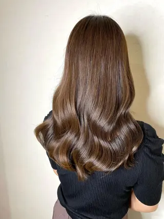 ミディアム カラー オリーブカラー 特化　　kaiのヘアスタイル