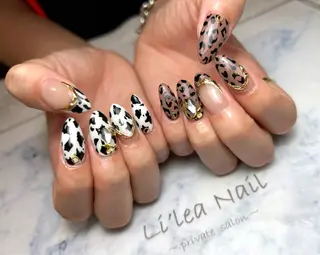 ネイル Li'leaNail AINAのネイルデザイン