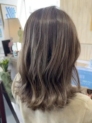カラー Rin♡⸝⸝ うる艶カラー✧︎*。のヘアスタイル