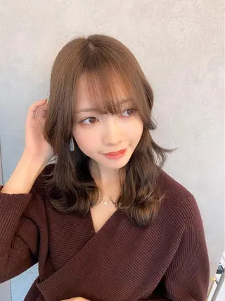 セミロング カラー 新宿/韓国風レイヤー 髪質改善/渋谷直樹のヘアスタイル