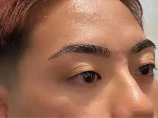アイブロウ IWT hair design所属・TAKUYA ／福岡眉毛/メンズ眉の眉毛・アイブロウイメージ