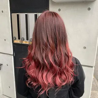 セミロング カラー 及川シゲル 髪質改善講師のヘアスタイル