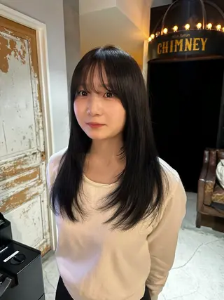 ミディアム NORA表参道 NATSUMIのヘアスタイル