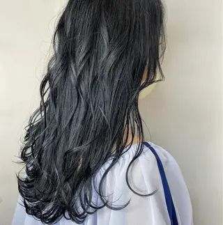 セミロング カラー エリアマネージャー 復活の大澤竜馬のヘアスタイル