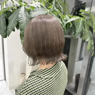 カラー 海外風ブリーチなし 🫒Rion🫒🩶のヘアスタイル