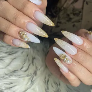 ネイル la vie  Luire所属・la vie Luire ｱｽｶのネイルデザイン