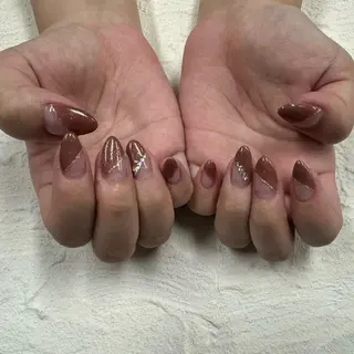 ネイル M.jewelry himeka🍒のネイルデザイン